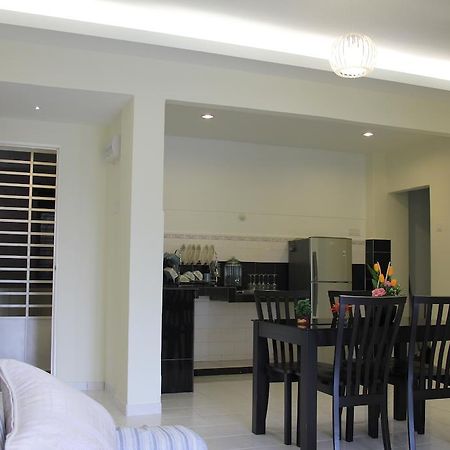 H&A Guest House Malacca Екстер'єр фото